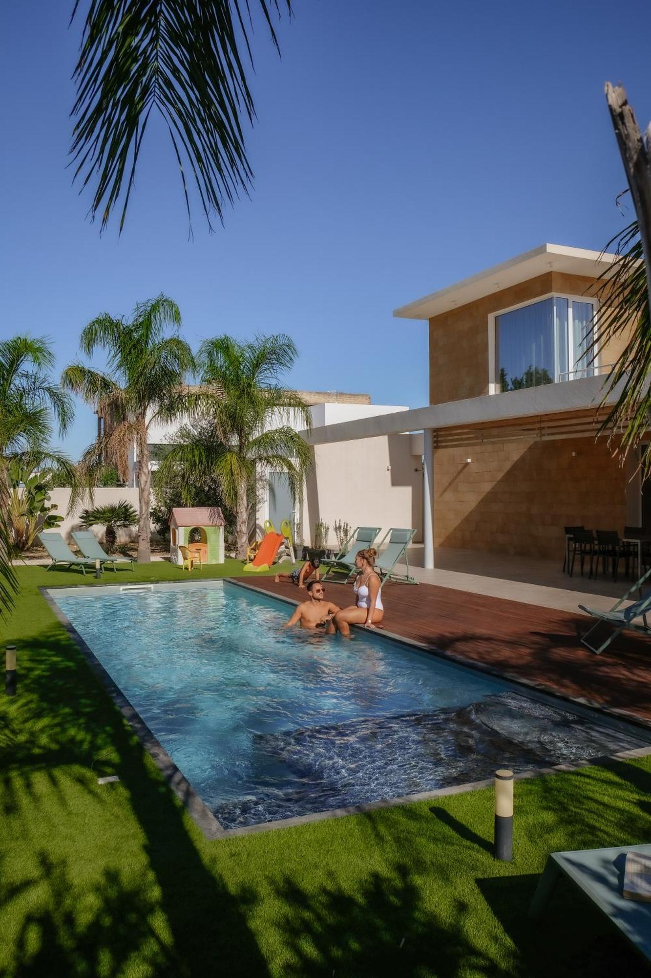 מנפי Villa Vanni מראה חיצוני תמונה